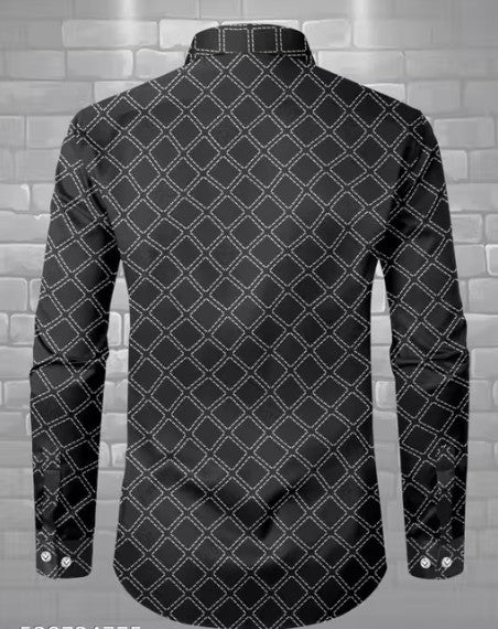Men Checked Regular Fit Shirt with Patch Pocket