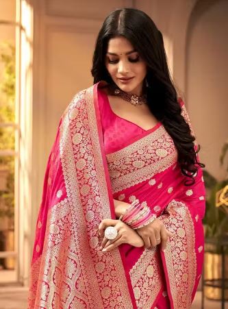 Women's Kanjivaram Soft Banarasi Silk Saree With Blouse Piece Red