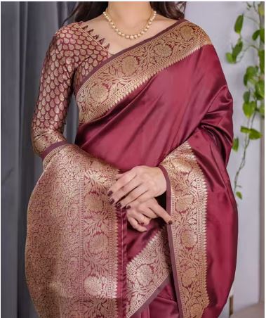 Maroon Golden Zari Woven Kanjivaram Silk Saree with Blouse – Wedding & Party Wear