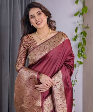 Maroon Golden Zari Woven Kanjivaram Silk Saree with Blouse – Wedding & Party Wear